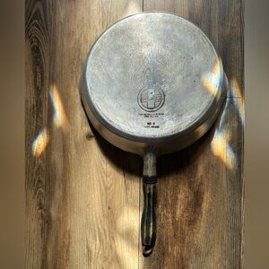 Griswold #8 Aluminum Skillet Erie PA